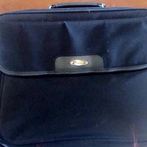 Targus 15.5" Laptop Case